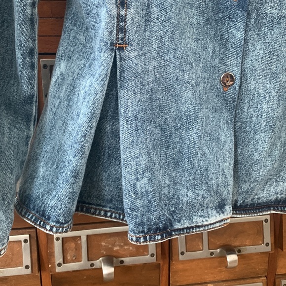 Acid Wash Puff Sleeve Peplum Blouse Jacket Layer Embroidered Size Medium - Picture 3 of 12